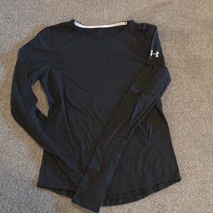 Under Armour Women's Midnight Black Long Sleeve Tee